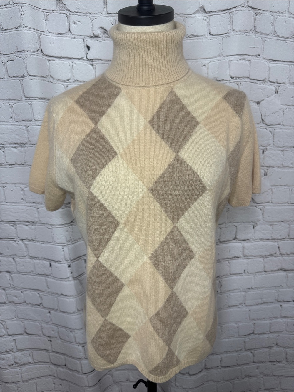 Madison Studio 100% Cashmere Argyle Short Sleeve Turtleneck Sweater L